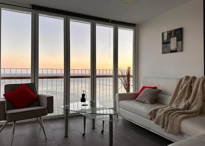 Excellent View Julia * 阿利坎特